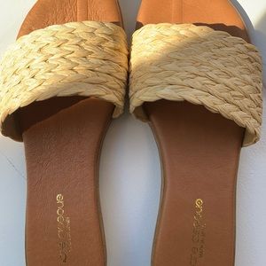 Andre Assous NEW woven sandals (9)